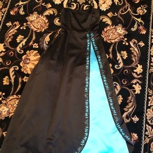 Prom Dress size 3-4 never worn